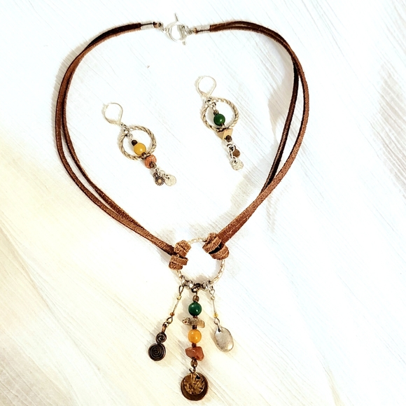 Semiprecious Stone Drop/Choker - Picture 7 of 7
